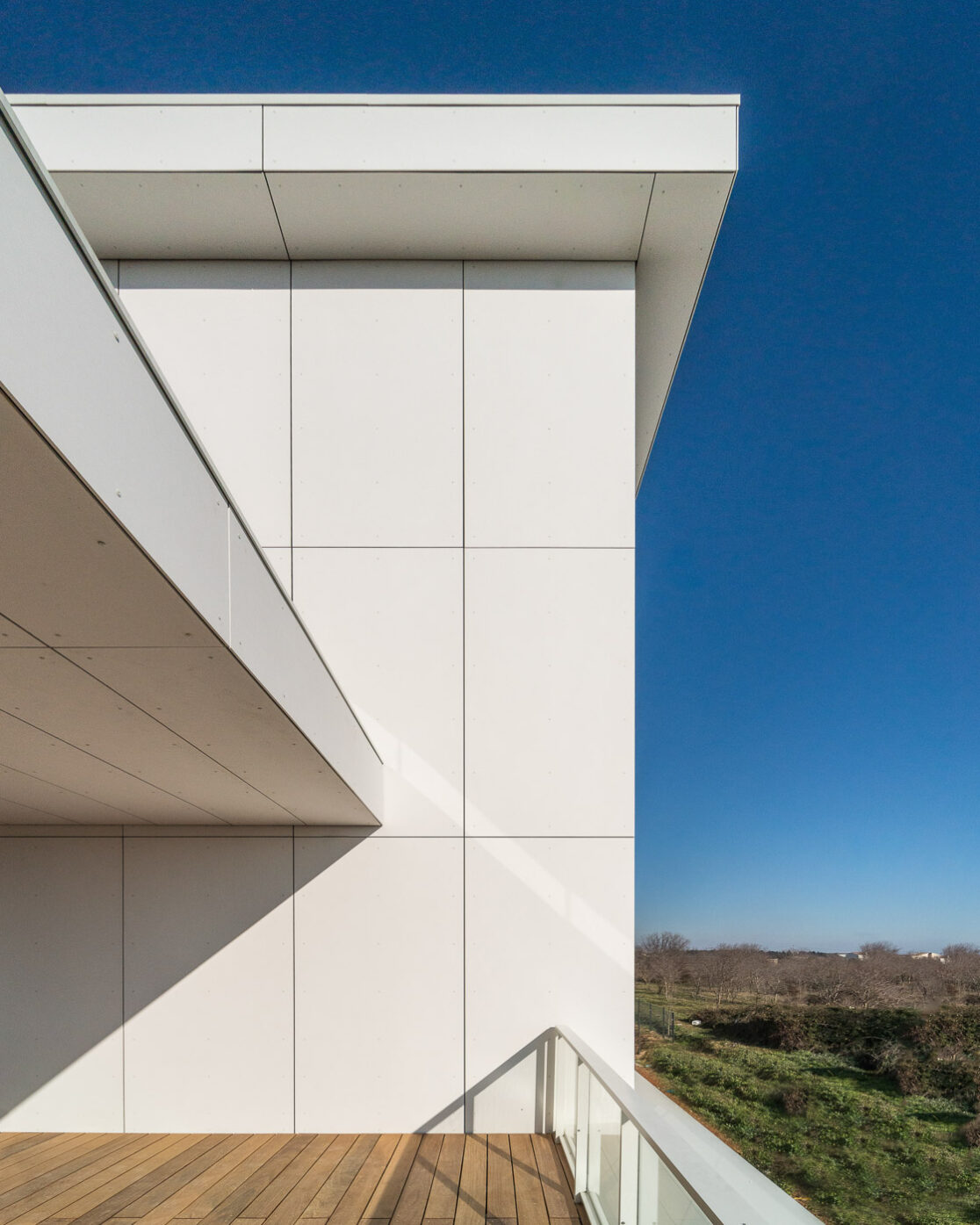 détail architectural bureaux à Mauguio dessinées par ARCHIGROUP